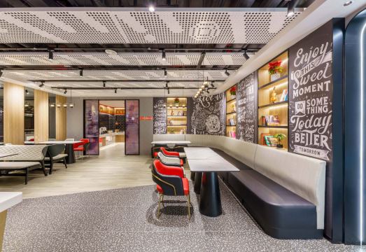 Ibis Hotel