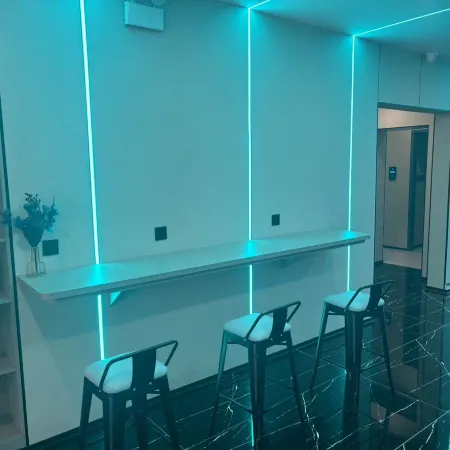 Xinhao E-sports Audio and Video Hotel