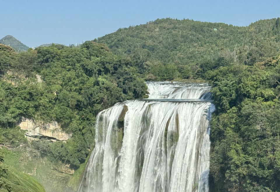 1. 이젠.방산 호텔..