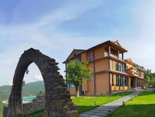 Yijian Tailai Homestay Hotels in Badong