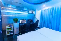 Quanxi E-Sports Hotel (Shangqiu Railway Station)