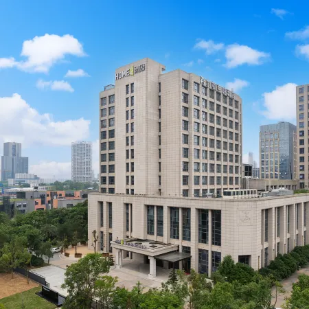 Home2 Suites by Hilton Wuhan Optics Valley Отели рядом с достопримечательностью «Олимпийский спортивный центр провинции Хубэй-теннисный зал»