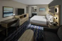 Accent Inns Kelowna Hotel dekat Father Pandosy Mission