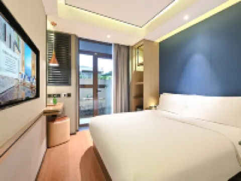 Jingli Hotel (Beijing Heshenghui Dajiaoting Subway Station Branch) Hotels in Beijing