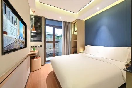 Jingli Hotel (Beijing Heshenghui Dajiaoting Subway Station Branch)