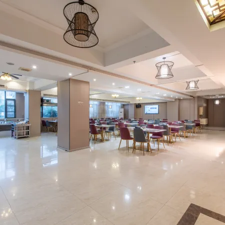 Vienna International Hotel (Jieyang Chaoshan Airport)