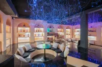 Fuxian Lake Wuluojia · Light Luxury Resort Hotel (Fuxian Lake Scenic Area Wetland Park Branch)