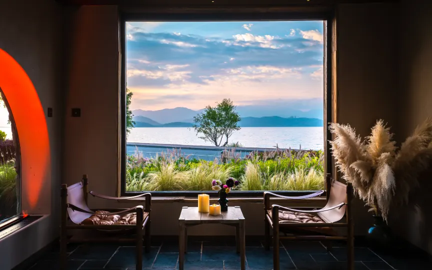 Dali Huayutang Seaview Resort Hotel