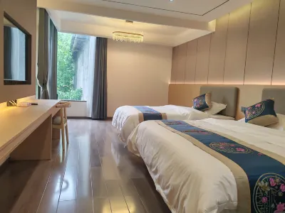 Maoxiansongpingouguanhailoujiarijiudian Hotels near Songping Valley Scenic Area