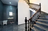 Wanyi Hotel (Tenglong Avenue)