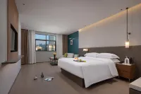 Huizhou Four Seasons Maple Hotel（Huizhou High Speed Rail Station Xinghe Coco Store） Hotels in der Nähe von Fresh Water Passenger Transport Terminal