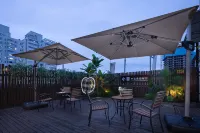 菲特希悦酒店（貴州醫科大學附屬醫院北京路地鐵站店） 鄰近貴陽小吃博物館（貴陽國貿新印1950店）的酒店