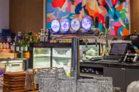 UrCove by HYATT Nanjing South Railway Station - bar