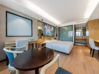 Hohhot Queqiao Hotel (Hailiang Square Zhongshan Road Subway Station Store) Hotels near Wuta Monastery