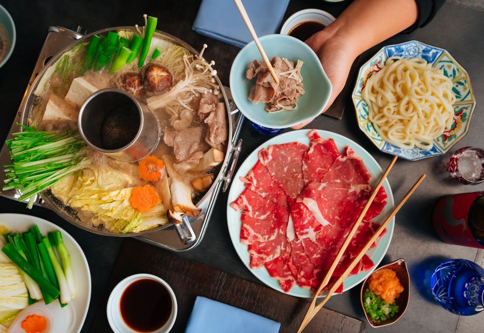 2. 호텔 닛코 괌..