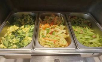 ELONG R.YUN HOTEL(Qingdao City Balcony Scenic Area West Coast Bus Terminal Store)