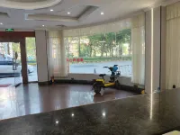 Rongfu Select Hotel (Yunfu City Government Store)