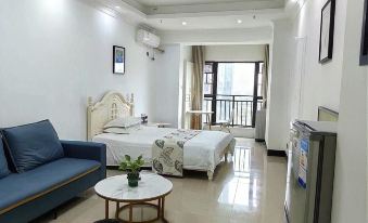 Lianmu Hotel (Changsha Desiqin Plaza)