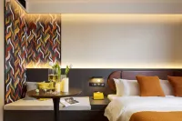 Mcsrh Hotel（Chongqing Monument to the people's Liberation Pedestrian Street）