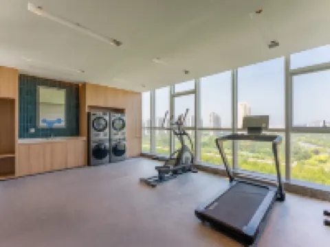 浜州センターホリデイ イン エクスプレスホテル（万達広場） 浜州のホテル