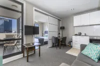 Quest on Queen Serviced Apartments