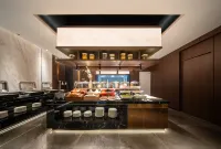 The GiorgioMorandi Hotels (Jinan Quancheng Plaza Commercial Area Daming Lake)