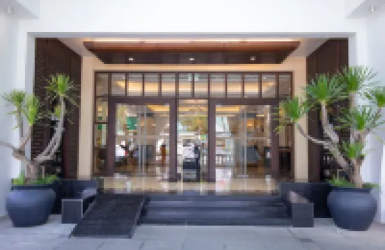 ラ サピネット ホテル ダラット 霊福寺 (リン・フオック寺)周辺のホテル