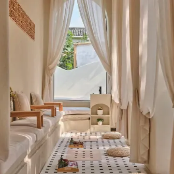 Fragrant Thai Hotel Guesthouse
