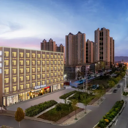 Yuting Smart Hotel (Yunchengbei Railway Station) Отели в г. Юньчэн