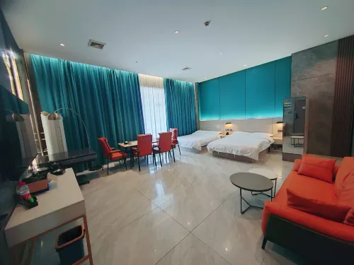 Lingshan Jinbai Hotel (Luwu Town)