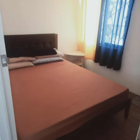 Queen Abby's Staycation Отели в г. Нашугбу