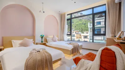 Yunduo·Art Designer View Resort Hotel (Wangxiangu Scenic Area Branch) โรงแรมใน