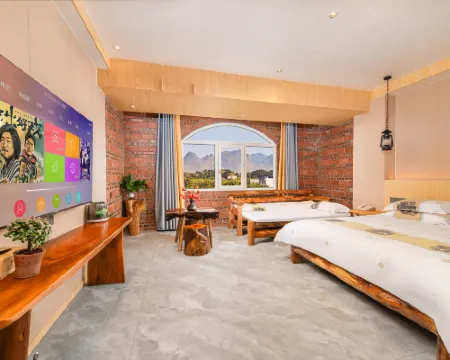 Du'an Honghuozhuan Art Homestay (Du'an High-Speed Railway Station) Hotels in Du'an Yao Autonomous County