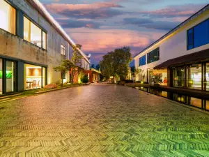 Quanzhou Weiran Mountain Residence