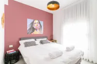 Chic Retreat Near the Sea by Sea N' Rent Các khách sạn ở Elon