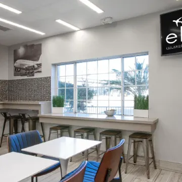 Elev8 hotel Los Angeles, LAX Отели рядом с достопримечательностью «Район аэропорта Лос-Анджелеса»