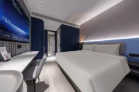 Shenzhen North Station Subway Station Light Residence Hotel