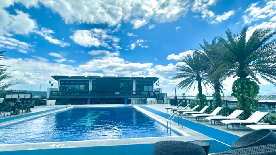 Le Charme Suites Subic