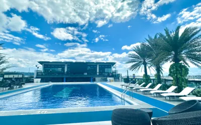 Le Charmé Suites - Subic Hotel in zona Subic Bay International Airport