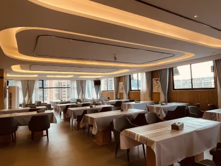 Lüxi Fanya Hotel Отели в г. Луси