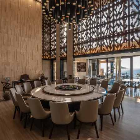 Mountaintop Club Hotel