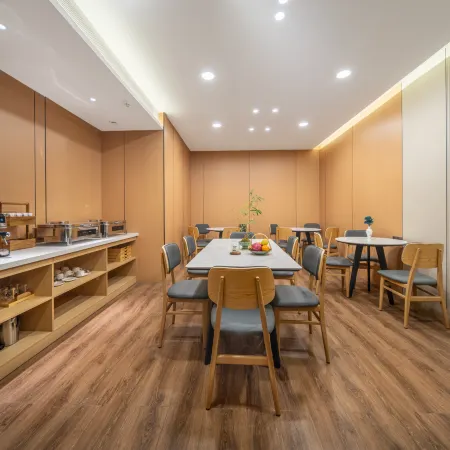 Nanshe Courtyard | Designer Vacation Homestay (Datong Ancient City Huayan Temple Branch)