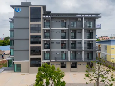 Citywan Ratchaburi Hotels near Sri Muang Market
