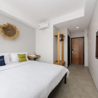 Urbanview Hotel Puri Indah リッポ・モール・プリ周辺のホテル