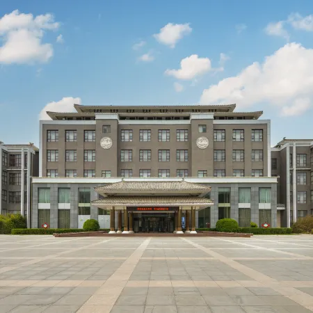 Liuhu Hotel (Hot Spring Garden Hotel)