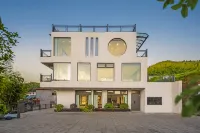 Yangtian Lake Kuandong Zhoujia Homestay - Rooftop Pools