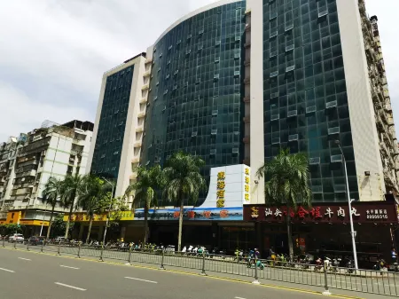 Lavande Hotel (Shantou High-speed Railway Station New City Plaza)