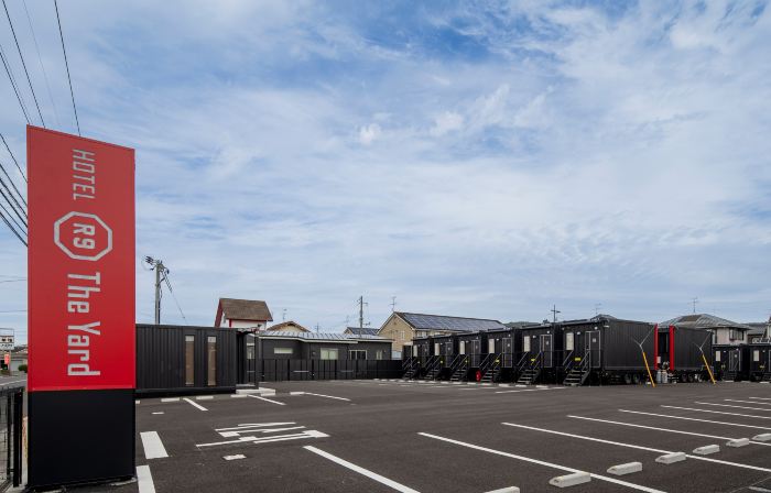 Hotel R9 the Yard Shoo