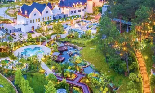 Jingshan Tianmu Hot Spring Hotel