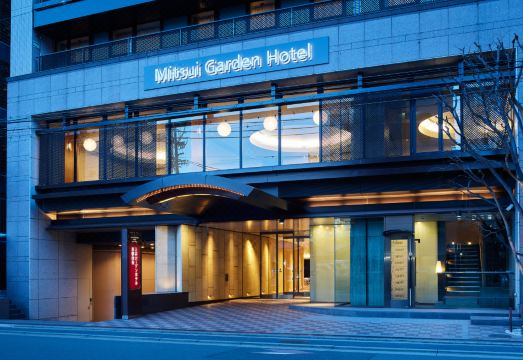 3. 미쓰이 가든 호..